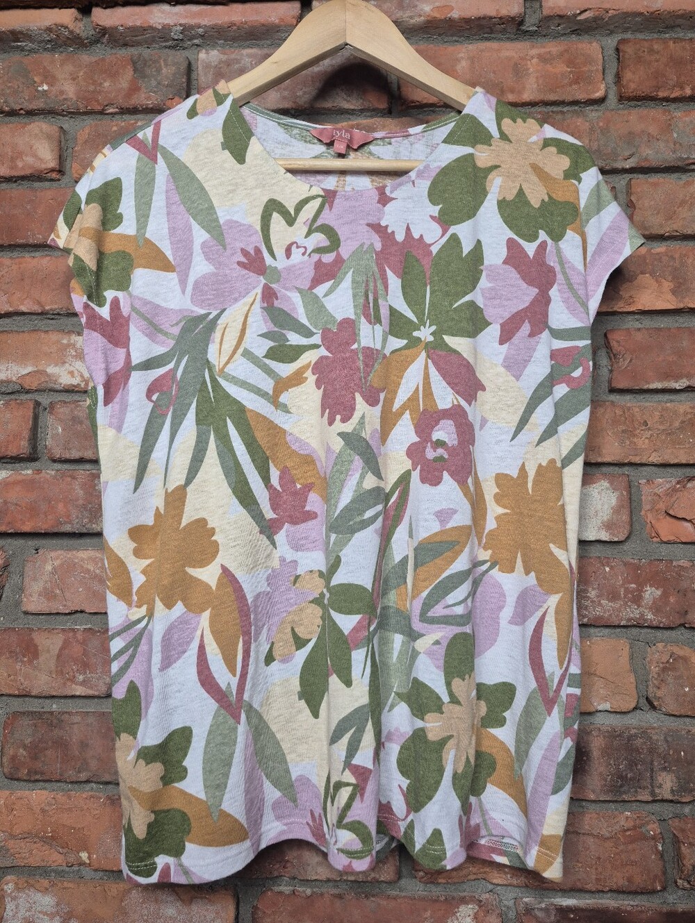 IYLA Linen Blend Floral Botanical Tee Top Large Cottagecore Boho Relaxed